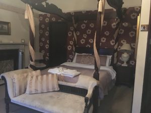 en-suite hotel bedrooms derby 
